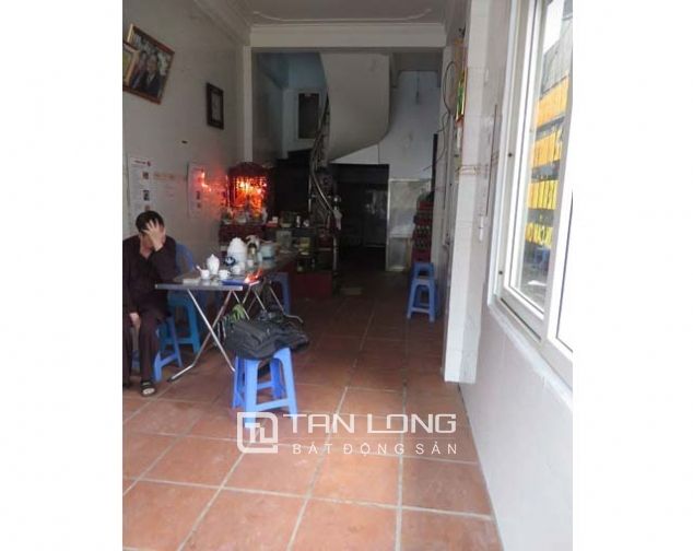 Bán nhà mặt phố mới xây 46m2 tại Đội Cấn, quận Ba Đình, Hà Nội