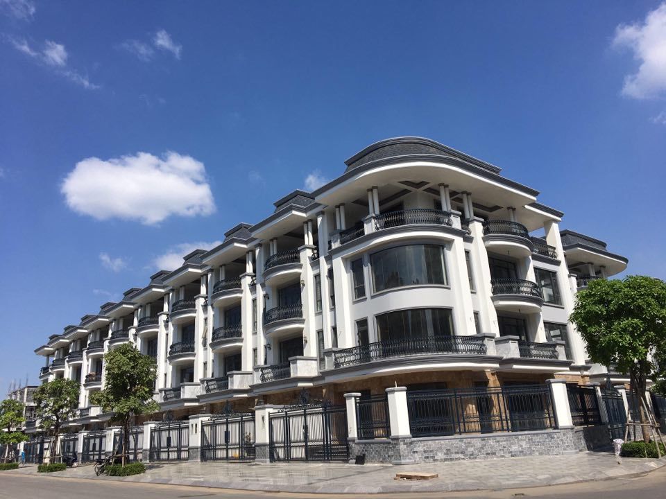 Cho thuê nhà phố shophouse Địa Trung Hải Sunshine Heritage Resort, hướng Tây