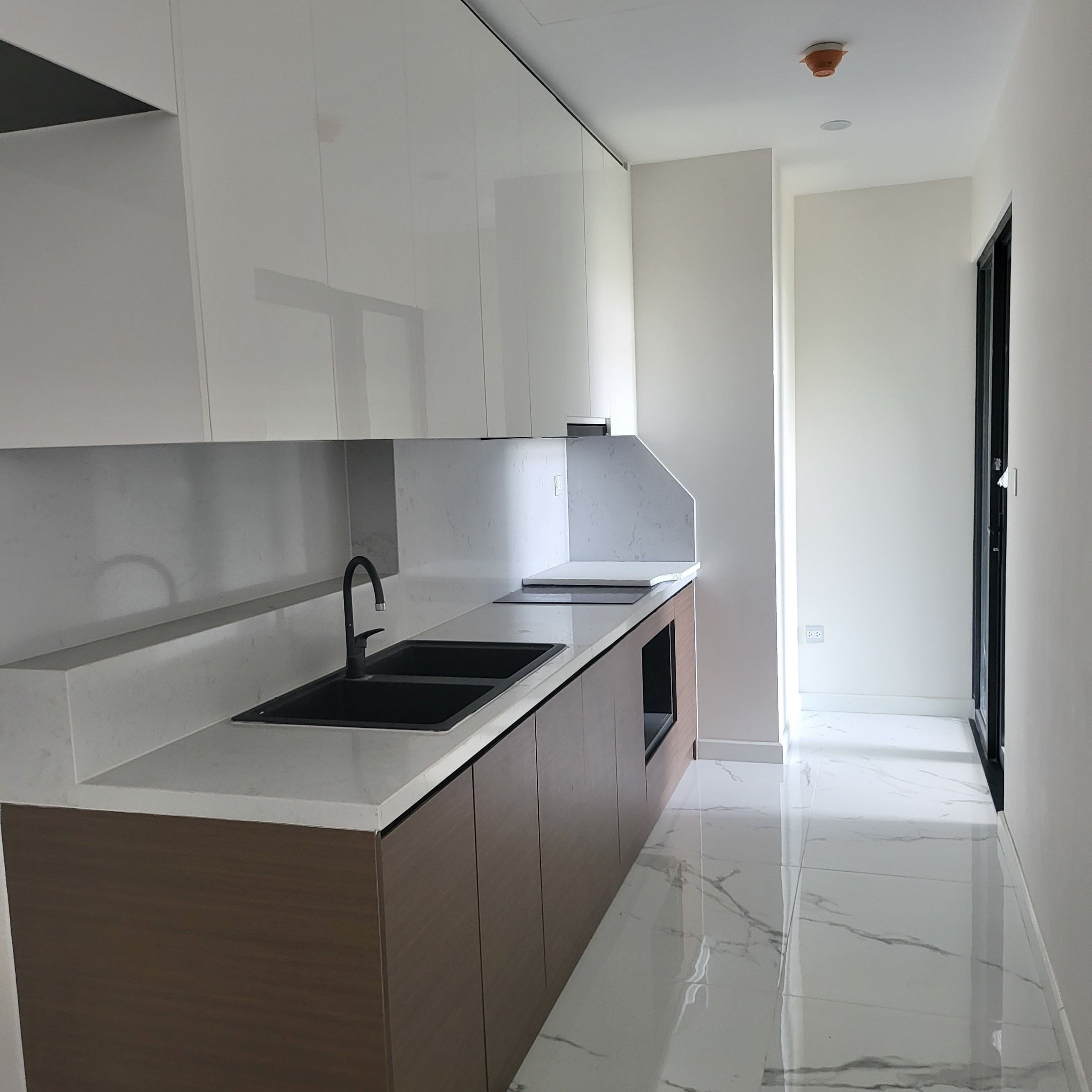 Cần cho thuê căn hộ 1 phòng ngủ toà W dự án Golden Westlake