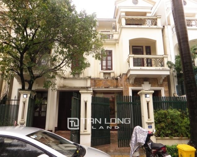 Biệt thự 4 phòng ngủ cho thuê tại khu C2 Ciputra, quận Tây Hồ