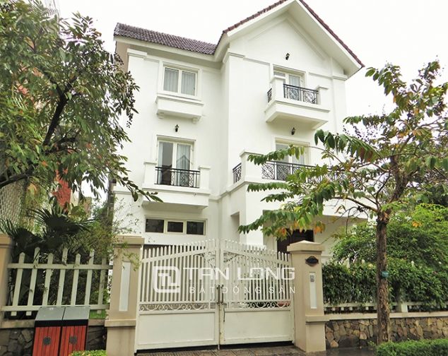 Biệt thự Bằng Lăng 4 phòng ngủ, không đồ cho thuê tại Vinhomes Riverside