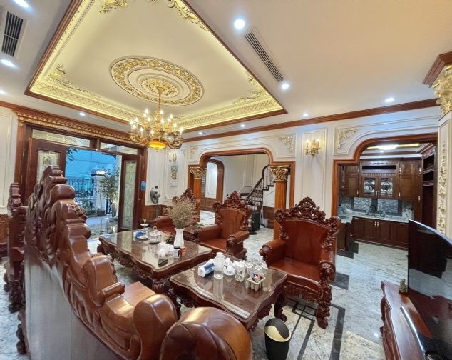 Biệt thự căn góc, full nội thất cần bán gấp tại KĐT Vinhomes The Harmony, Long Biên.