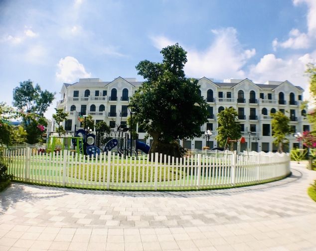 Biệt thự diện tích 90m2 x 3 tầng, bàn giao thô cần bán tại Vinhomes Ocean Park