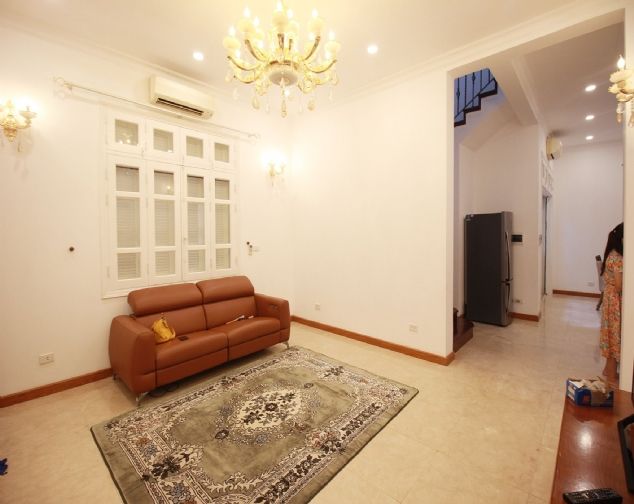 Biệt thự DT 180m2 x 3 tầng, 5 ngủ tại khu K ciputra cần bán