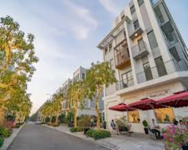 Biệt thự đủ đồ cho thuê tại The Manor Central Park. DT 377m2
