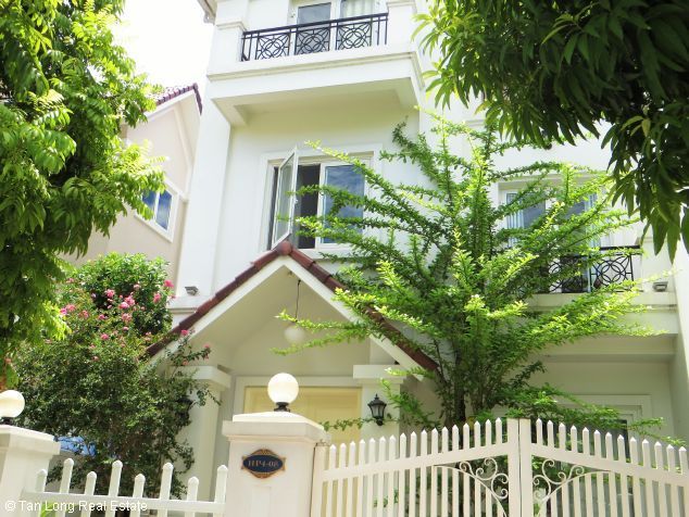 Biệt thự Hoa Phượng Vinhomes Riverside, quận Long Biên cho thuê