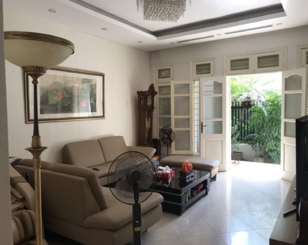 Biệt thự hướng Đông Nam cần bán tại khu D4 Ciputra, quận Tây Hồ