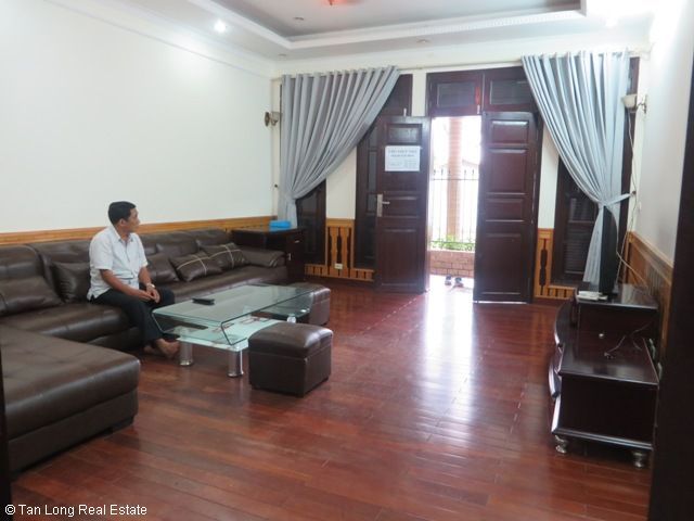 Biệt thự khu D5, 5 phòng ngủ cho thuê tại Ciputra, quận Tây Hồ