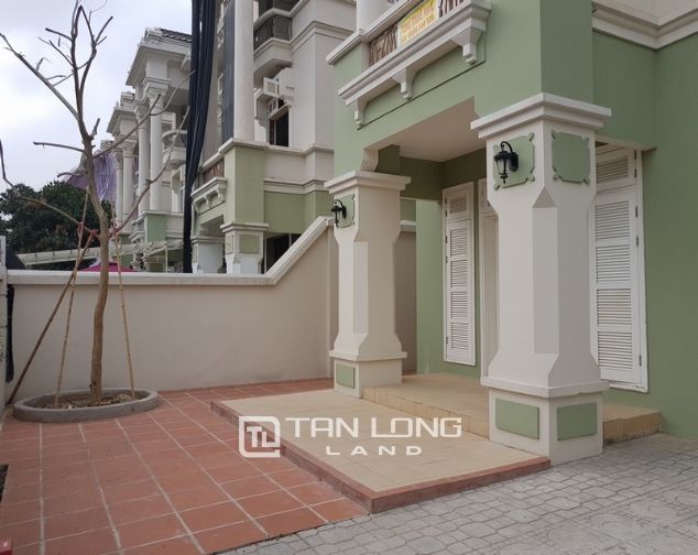 Biệt thự khu T1 Ciputra diện tích 230m2 cần cho thuê