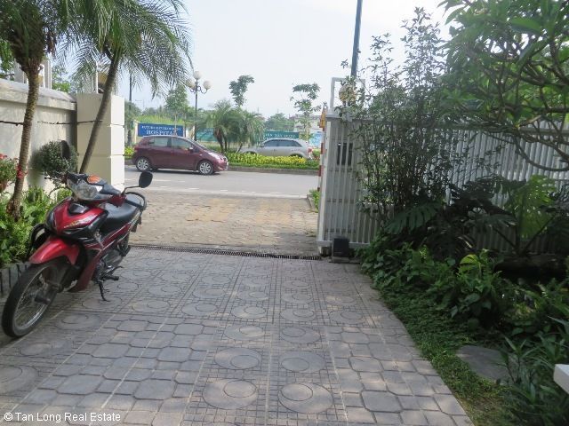 Biệt thự khu T1 Ciputra, Tây Hồ, Hà Nội cho thuê