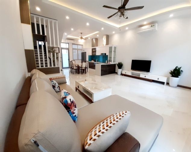 Biệt thự liền kề đủ đồ gần hồ Vinhomes The Harmony cho thuê