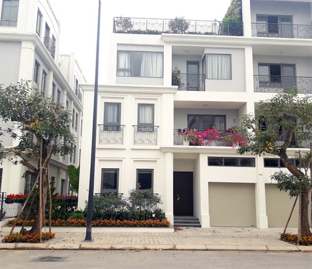 Cho thuê biệt thự The Manor Central Park mặt đường Nguyễn Xiển