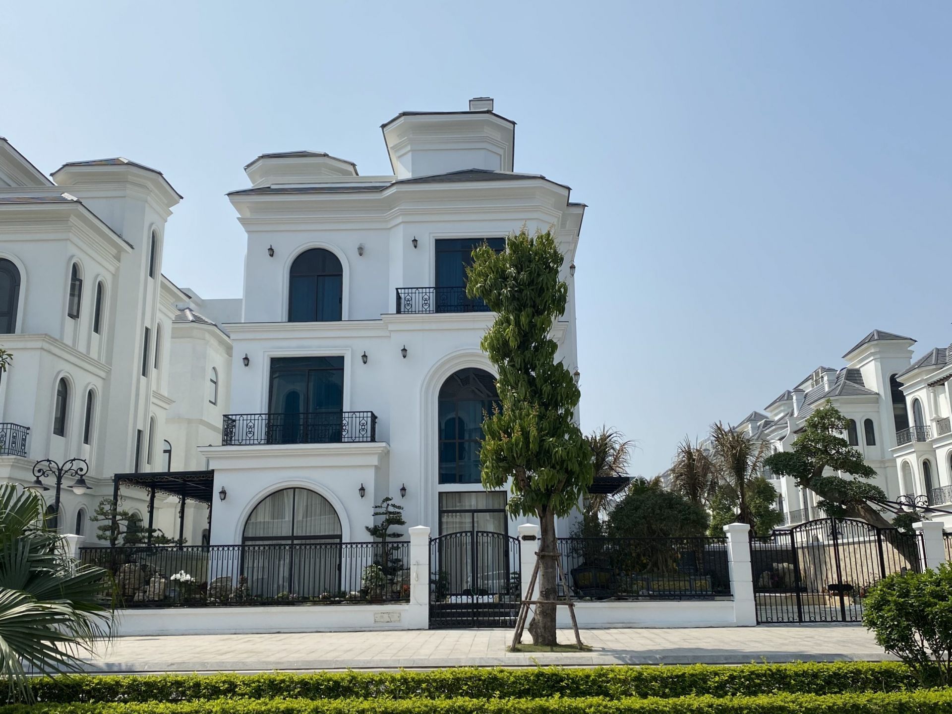 Cho thuê biệt thự đơn lập Hải Âu - 195m2 - vị trí ven công viên Silk Park - Vinhomes The Empire