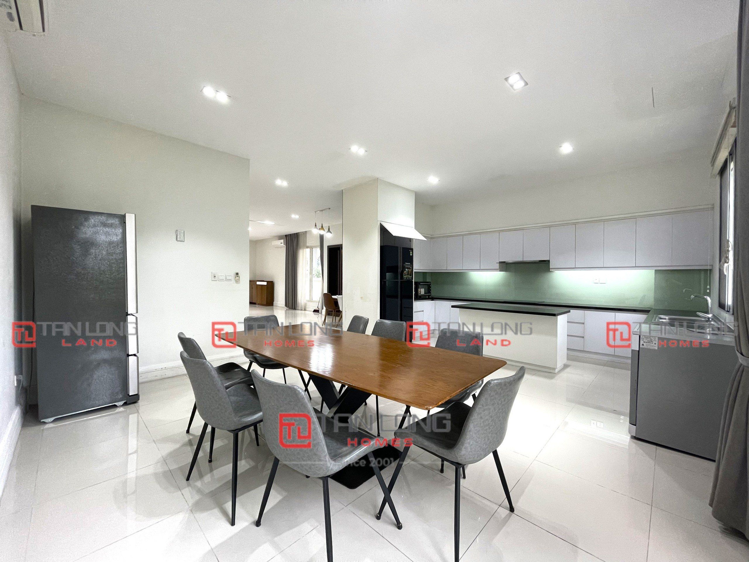 Thuê biệt thự phân khu Tulip dự án Vinhomes Riverside với giá tốt
