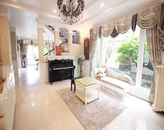 Cần bán Biệt thự 300m2 T1 Ciputra đủ đồ, hướng Đông Nam