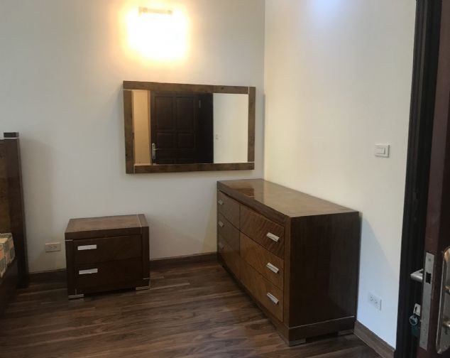 Cần bán biệt thự 4 phòng ngủ, 126m2 khu C1, Ciputra Tây Hồ