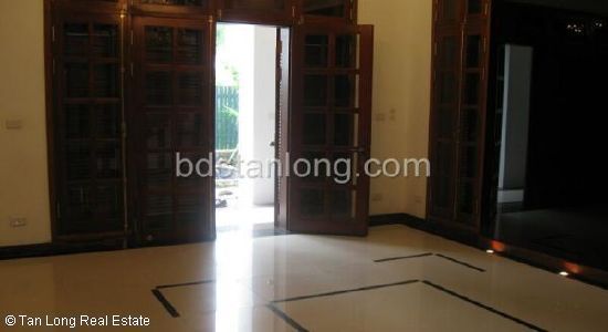 Cần bán biệt thự khu C2 - Ciputra Hà Nội