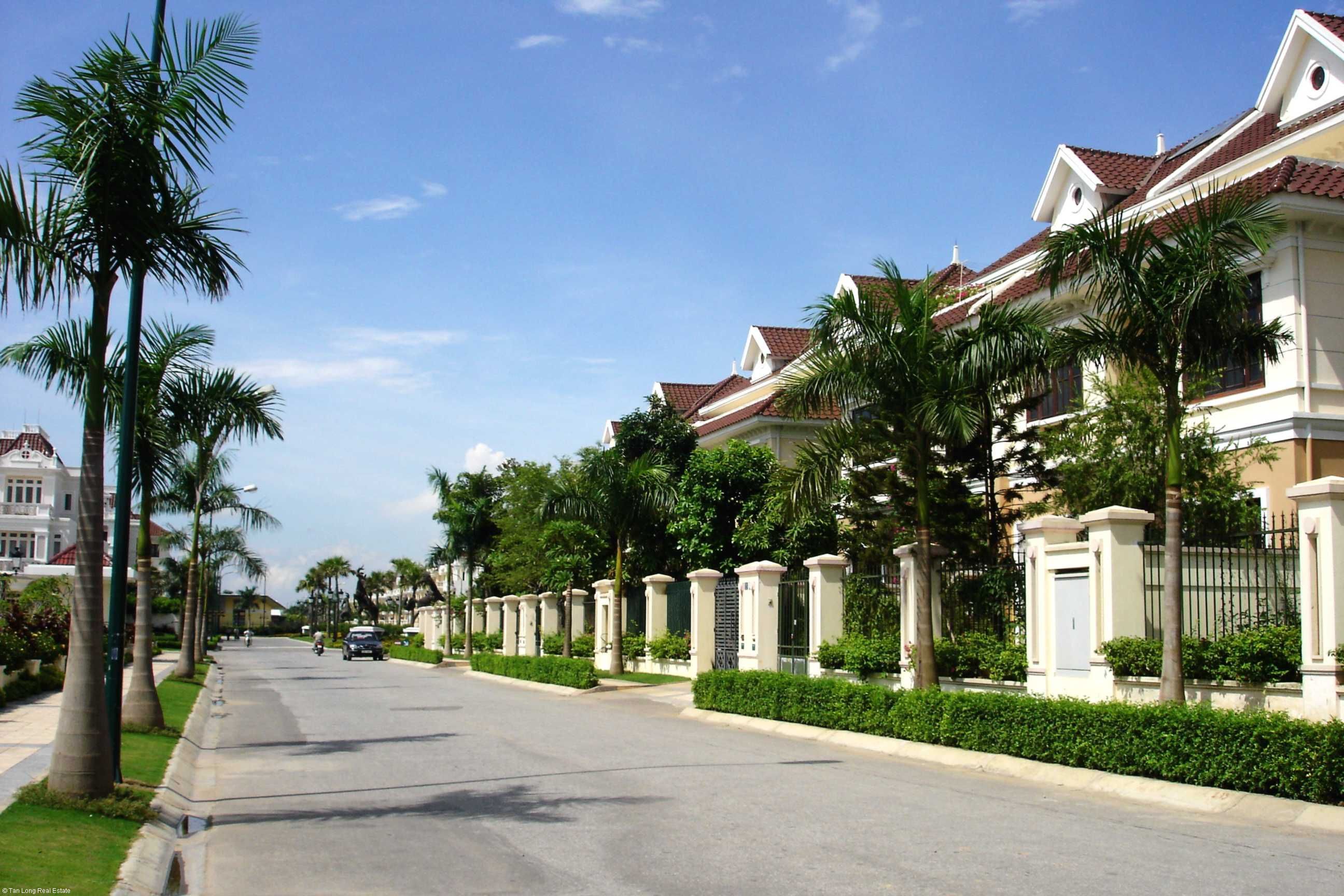 Cần bán biệt thự khu D2 - Ciputra, Tây Hồ, Hà Nội