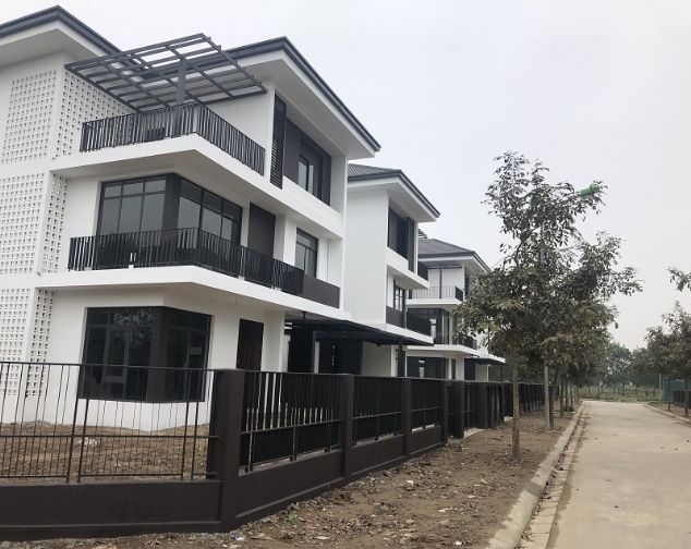 Cần bán biệt thự song lập Hà Đô Charm Villas, giá cạnh tranh.