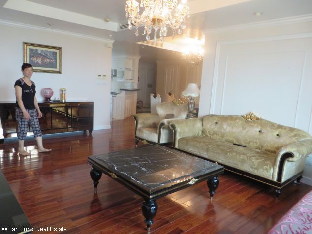 Cần bán căn hộ 153m2 tòa E1 tại Ciputra, quận Tây Hồ