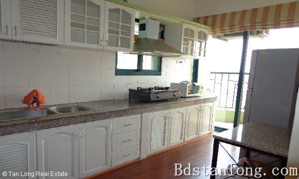 Cần bán căn hộ chung cư cao cấp Vườn Đào, Tây Hồ, Hà Nội