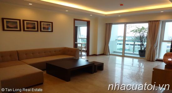 Cần bán căn hộ tòa E1 Ciputra, quận Tây Hồ, Hà Nội