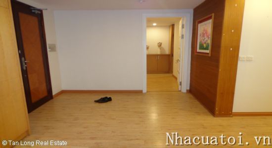 Cần bán gấp căn hộ tòa G3 Ciputra, Tây Hồ, Hà Nội