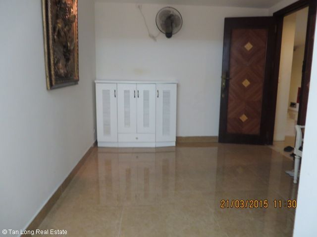 Cần bán gấp chung cư 150m2, view Hồ Tây tại tòa G3 Ciputra