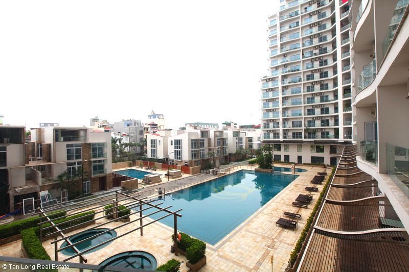 Cần bán gấp chung cư diện tích 185m2 tại Golden Westlake