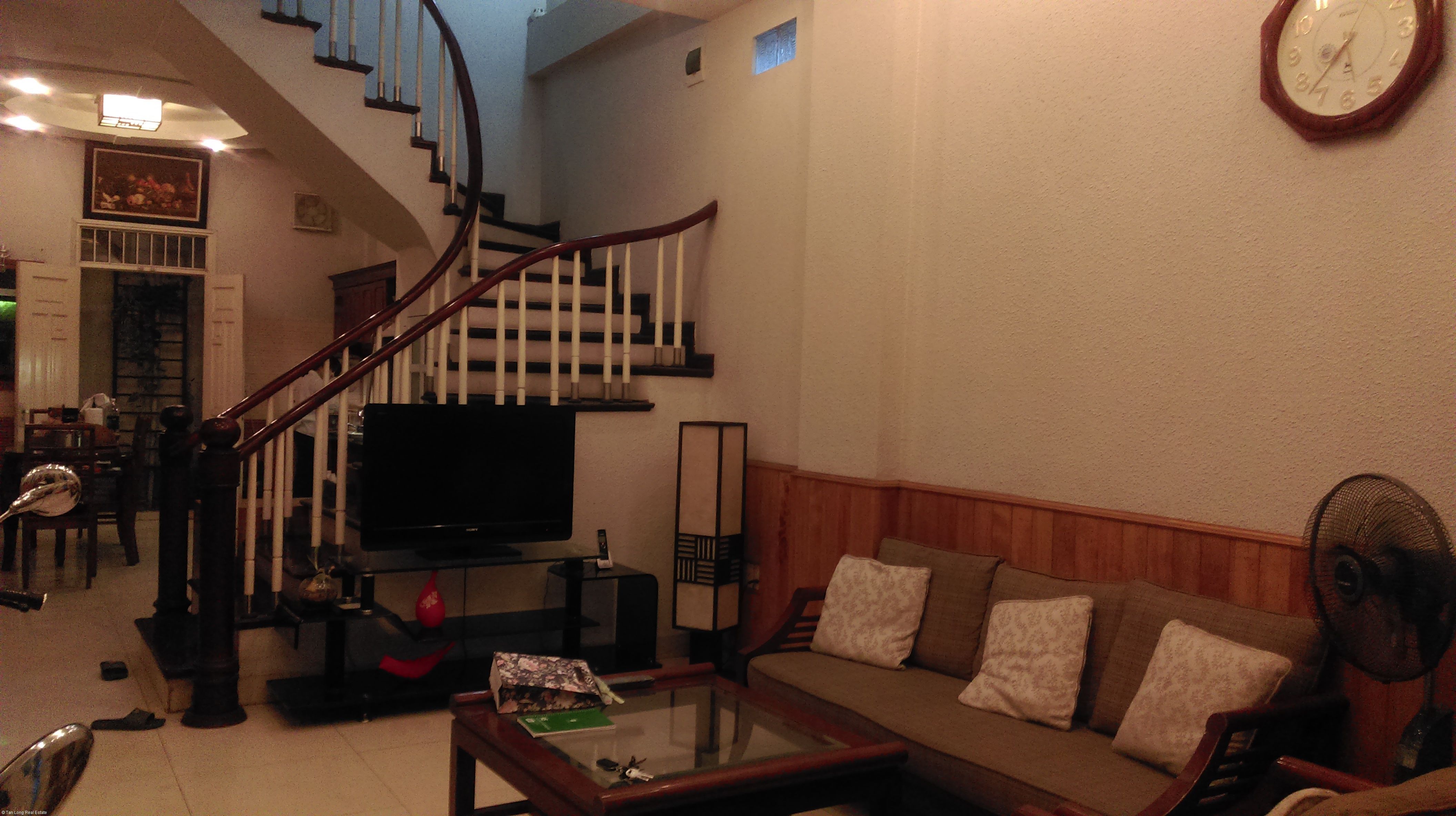 Cần bán nhà 58m2 x 5 tầng tại ngõ tại Văn Chương, quận Đống Đa