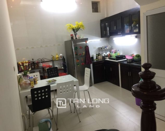 Cần bán nhà mới xây 5 tầng tại Trần Khát Chân, quận Hai Bà Trưng