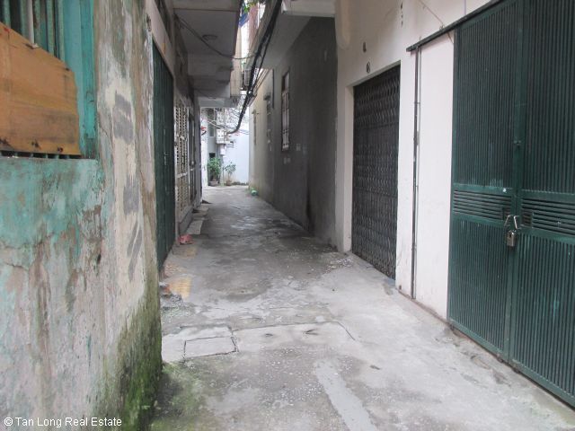 Cần bán nhà trong ngõ khu phố Xã Đàn, quận Đống Đa