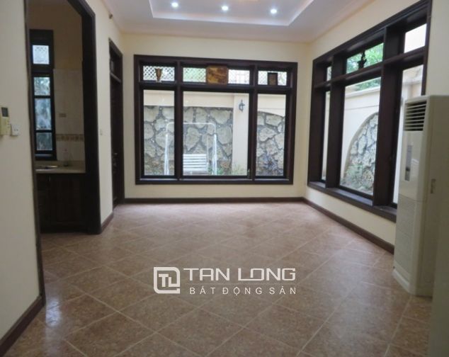 Cần cho thuê biệt thự 180m2, 4 phòng ngủ, khu G1 Ciputra, quận Tây Hồ