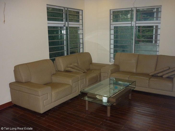 Cần cho thuê biệt thự 230m2 x 3 tầng tại Mễ Trì Hạ, quận Nam Từ Liêm