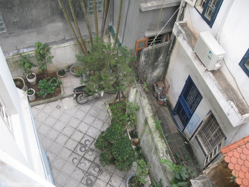 Cần cho thuê biệt thự 80m2 x3 tầng tại Ngọc Hà, quận Ba Đình