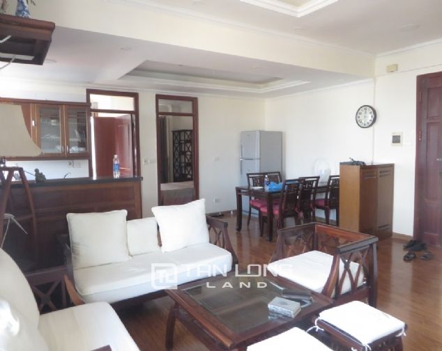 Cần cho thuê căn hộ 105m2 tại Hoàng Ngân, quận Cầu Giấy