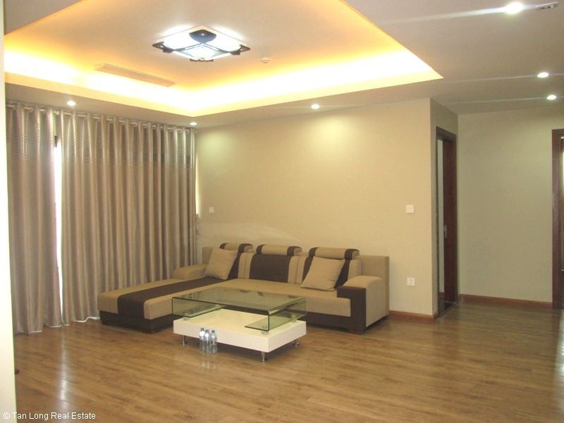 Cần cho thuê căn hộ 128m2, 3 phòng ngủ đủ đồ tại Star City, quận Cầu Giấy