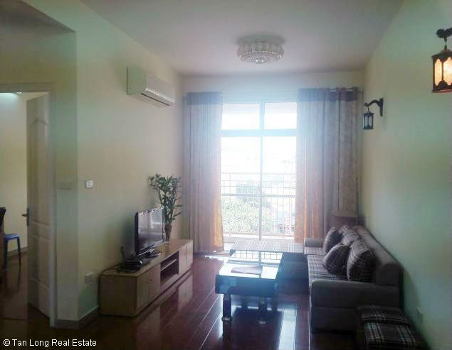 Cần cho thuê căn hộ 86m2 tại 713 lạc Long Quân, quận Tây Hồ