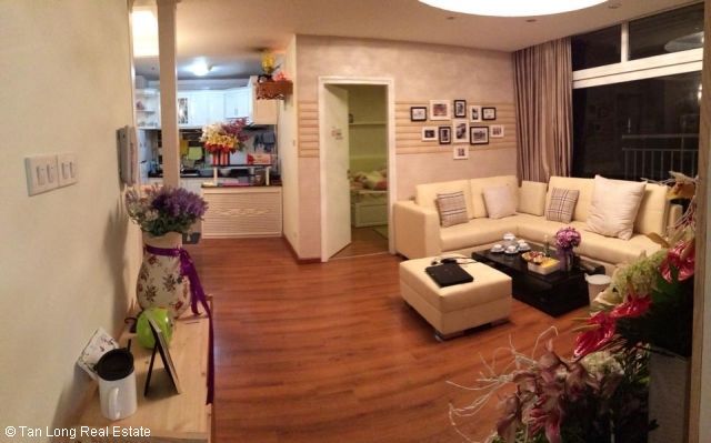Cần cho thuê căn hộ 97m2 tại Làng quốc tế Thăng Long, quận Cầu Giấy