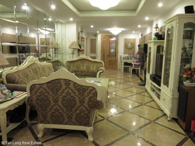 Cần cho thuê căn hộ chung cư 145m2 tòa P2 Ciputra, quận Tây Hồ