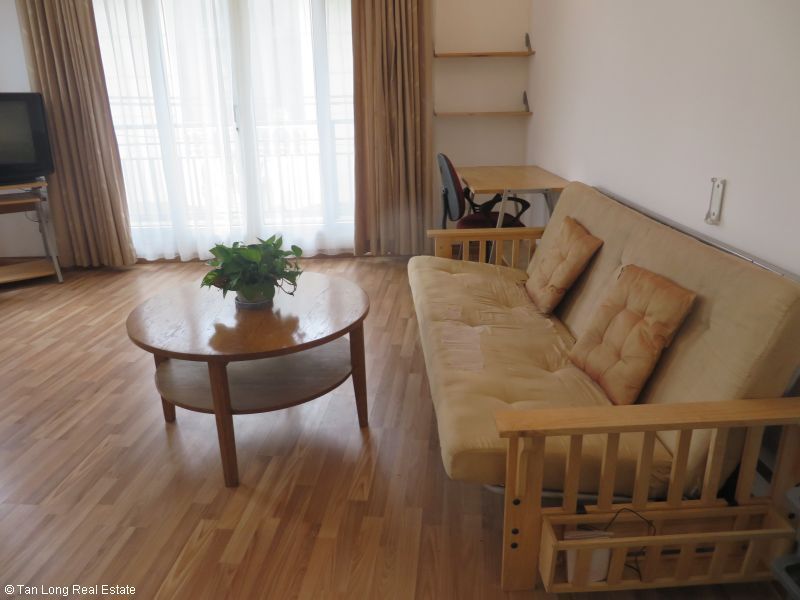 Cần cho thuê căn hộ dịch vụ 50m2, đủ đồ tại Hoàng Hoa Thám, quận Ba Đình