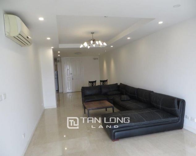 Cần cho thuê căn hộ đủ đồ tại tòa P1 Ciputra, quận Tây Hồ