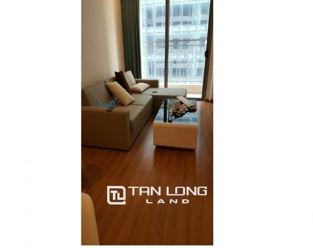 Cần cho thuê căn hộ tầng cao 2 phòng ngủ tại Vinhomes Nguyễn Chí Thanh
