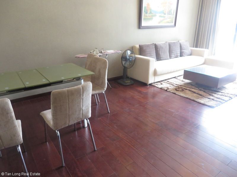 Cần cho thuê căn hộ tòa R1Vinhomes Royal City, quận Thanh Xuân
