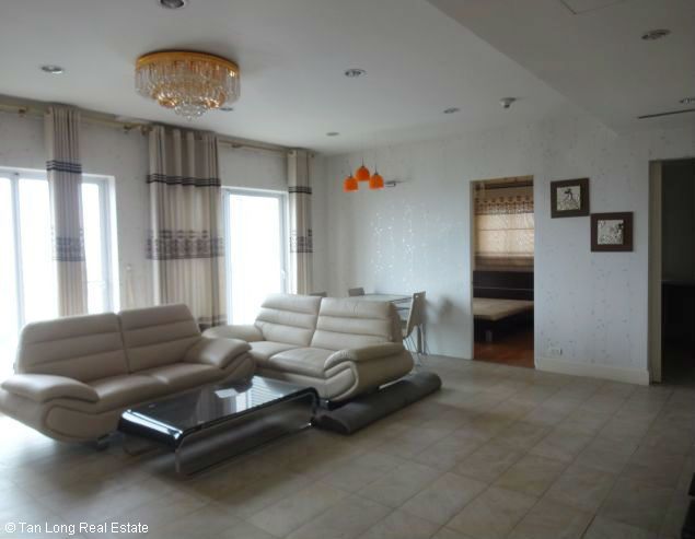 Cần cho thuê chung cư 128m2,3 phòng ngủ tại Golden Westlake