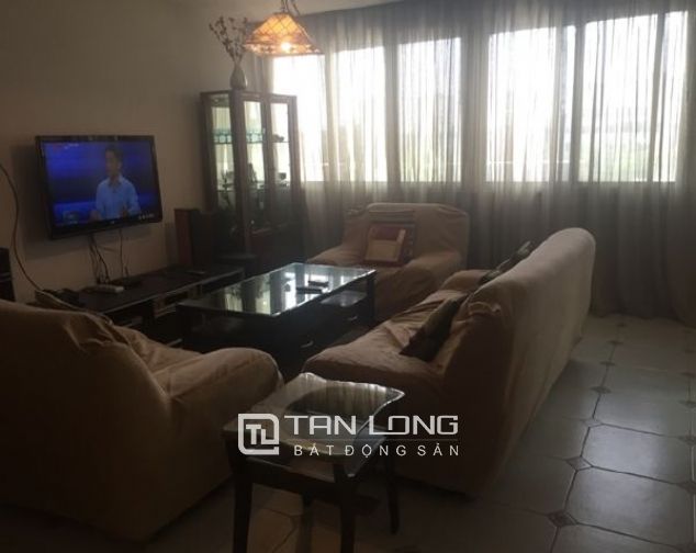 Cần cho thuê chung cư 150m2, đủ đồ tòa E4 Ciputra, quận Tây Hồ