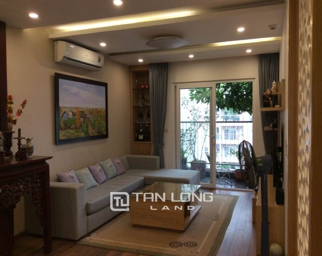 Cần cho thuê chung cư Golden Palace, quận Nam Từ Liêm