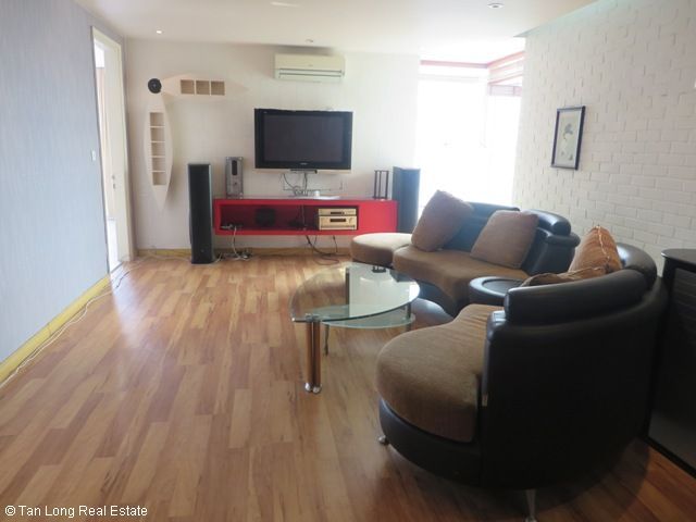 Cần cho thuê chung cư tòa G2, 119m2 tại Ciputra, quận Tây Hồ