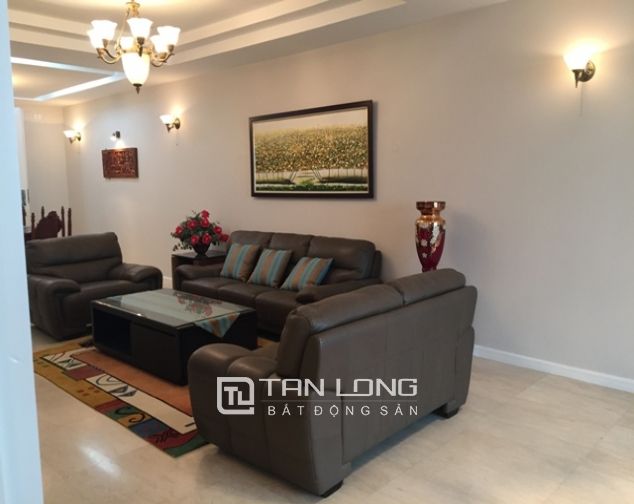 Cần cho thuê gấp căn hộ 3 ngủ tầng cao, tòa P2 Ciputra, Tây Hồ, Hà Nội