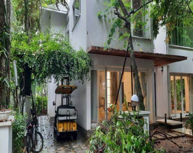 Cần cho thuê hoặc bán biệt thự Vườn Mai tại khu đô thị Ecopark, quận Long Biên